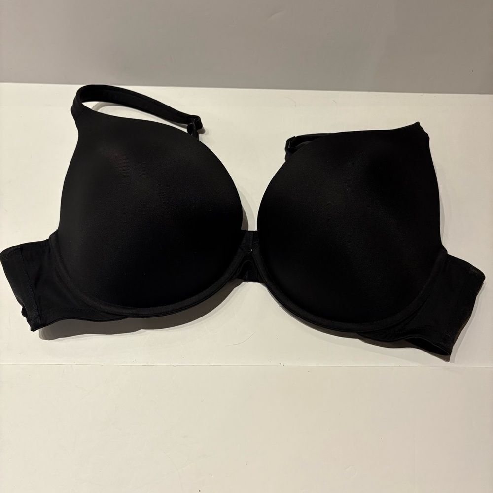 Cacique Smooth Boost Plunge Black Women's Bra UW Size 44C Padded